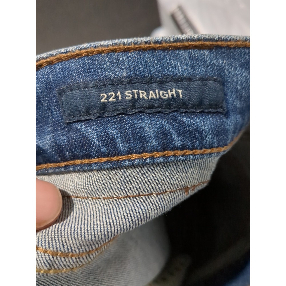 NWOT Lucky Brand Jeans Mens 221 Straight (Measures 35x28) Medium Wash Jeans Read - Picture 10 of 15